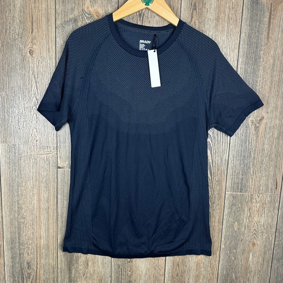 Brady Train Engineered Short Sleeve Tee Athletic Top Men Large Polyamide Stretch - Picture 1 of 7